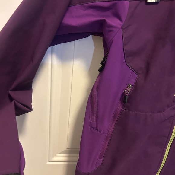 Haglöfs Women’s Technical Waterproof Shell Jacket for Ski / Climbing - EUC - S - Picture 4 of 8